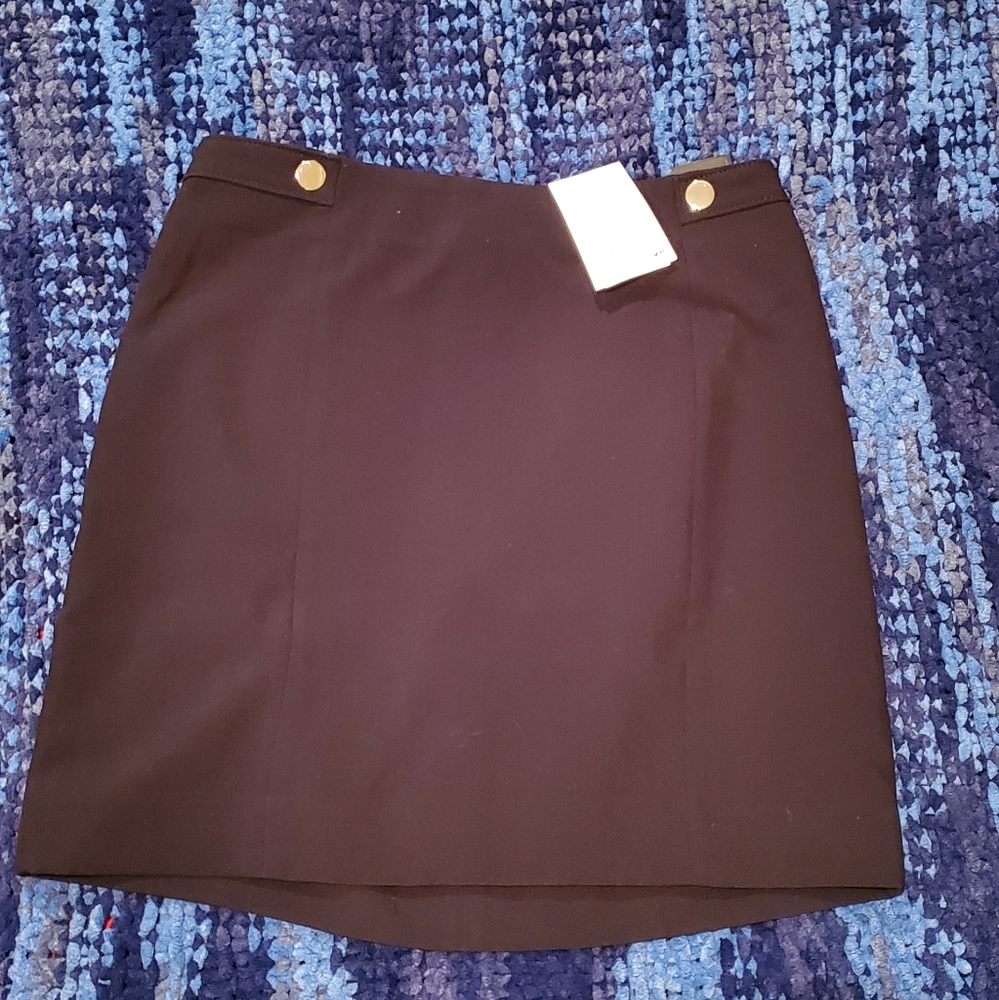 Black skirt